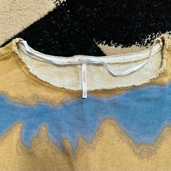 *NWT* FREE PEOPLE Feels Right Pullover in Wheat Combo Puff Sleeve Oversize — XS - Picture 8 of 11